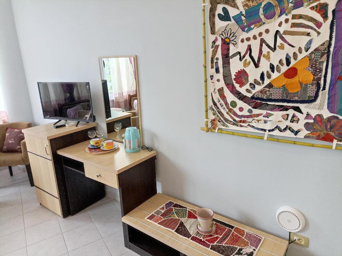 10 Apartmants Olimpia Mir Дуррес Экстерьер фото