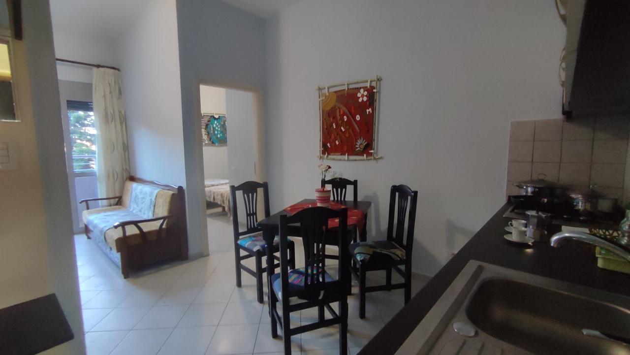 10 Apartmants Olimpia Mir Дуррес Экстерьер фото