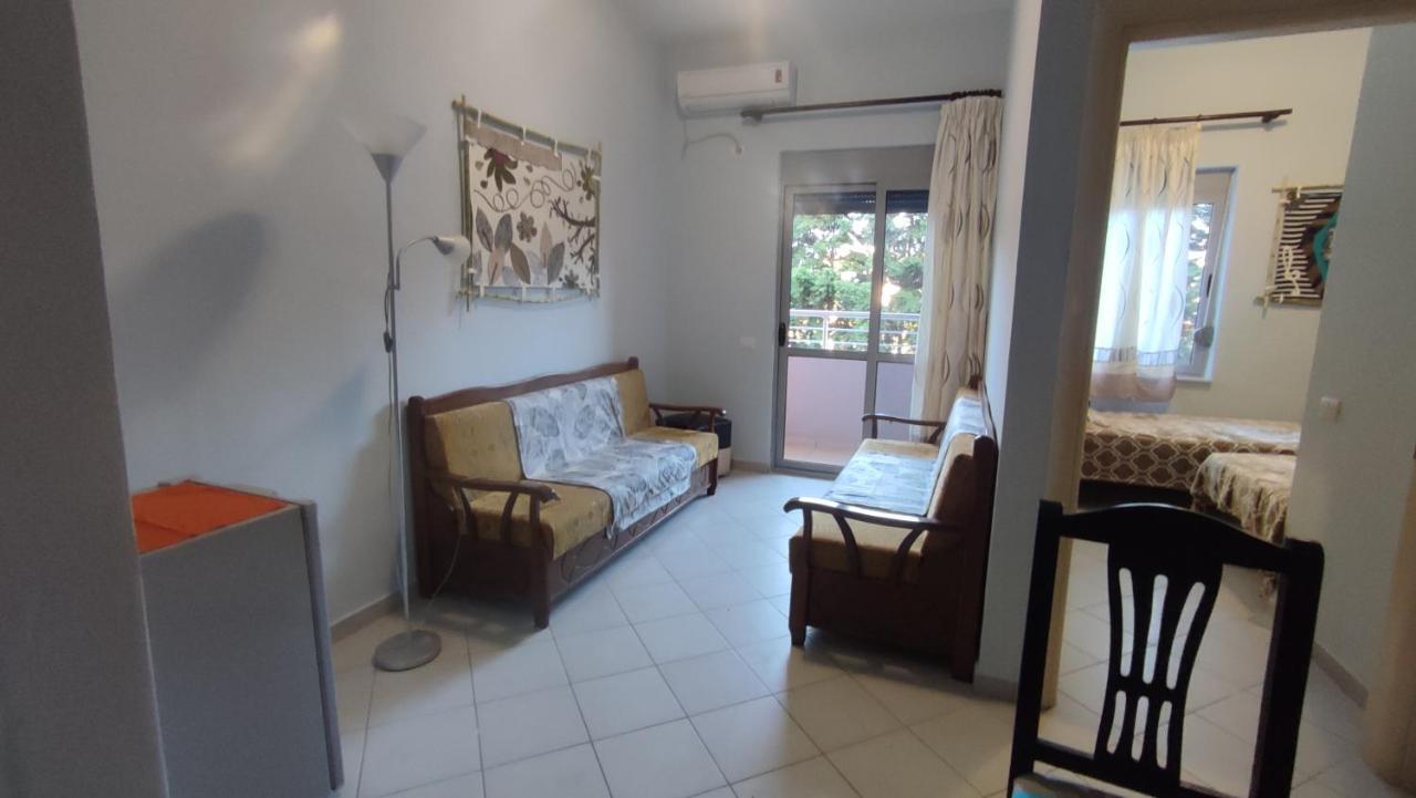 10 Apartmants Olimpia Mir Дуррес Экстерьер фото